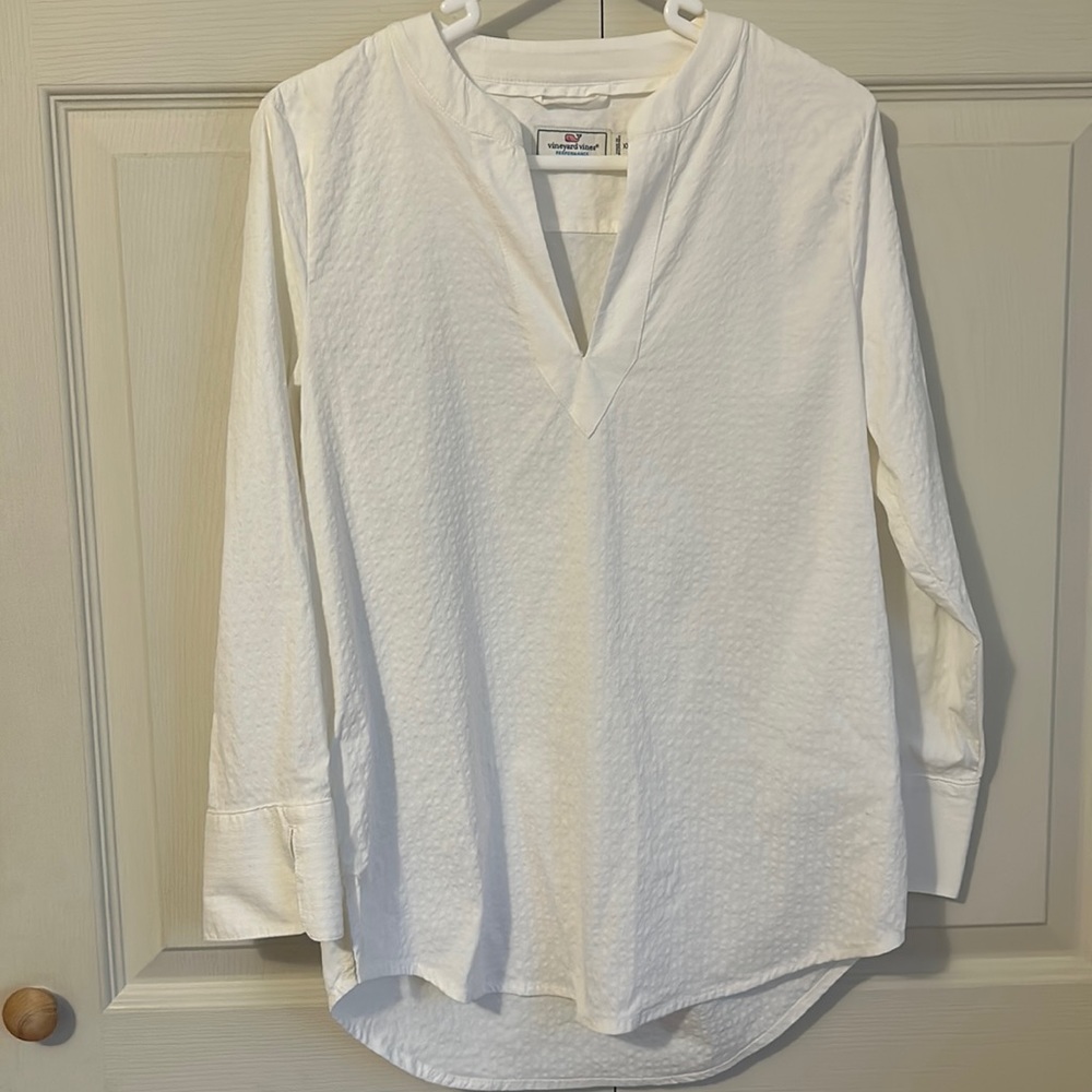 Vineyard Vines Top
